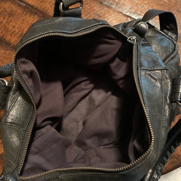 Witchery brand Elise Whip Stitch bag. - Picture 2 of 5